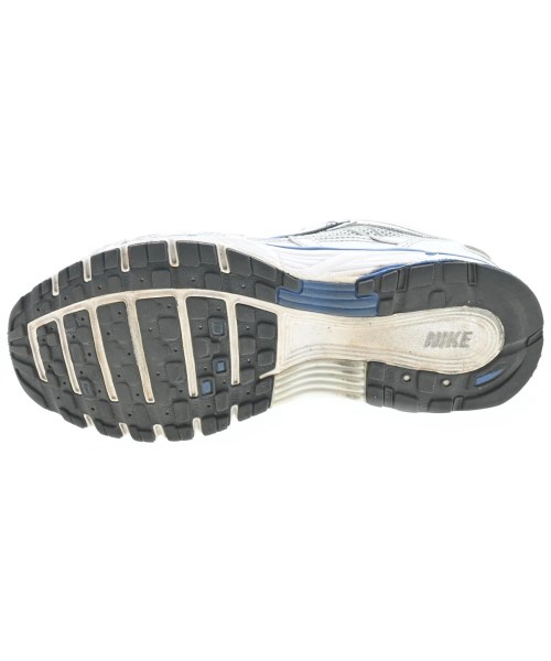 NIKE（ナイキ）スニーカー グレー サイズ:24cm レディース/2200637678018