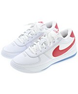 NIKE スニーカー