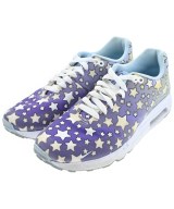 NIKE スニーカー