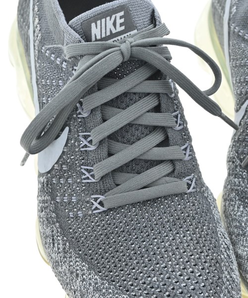 NIKE（ナイキ）スニーカー グレー サイズ:25.5cm メンズ/2200637508346
