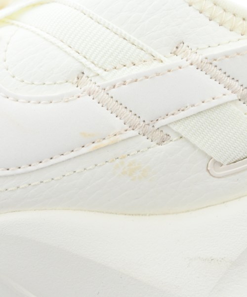 NIKE（ナイキ）スニーカー 白 サイズ:22.5cm レディース/2200638215175