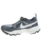 NIKE（ナイキ）スニーカー グレー サイズ:25.5cm メンズ/2200622660042