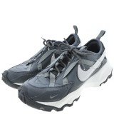 NIKE スニーカー