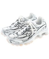 NIKE（ナイキ）スニーカー 白 サイズ:25cm レディース/2200639044019