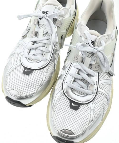 NIKE（ナイキ）スニーカー 白 サイズ:27cm メンズ/2200623775097