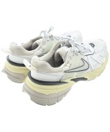 NIKE（ナイキ）スニーカー 白 サイズ:27cm メンズ/2200623775097