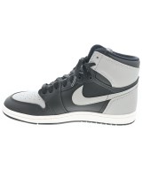 NIKE（ナイキ）スニーカー グレー サイズ:US10 1/2(28.5cm位) メンズ/2200625966196