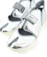NIKE（ナイキ）スニーカー シルバー サイズ:25.5cm レディース/2200624922230