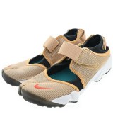 NIKE（ナイキ）スニーカー ベージュ サイズ:25cm レディース/2200624922254