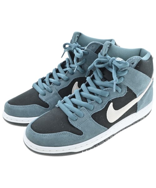 NIKE スニーカー