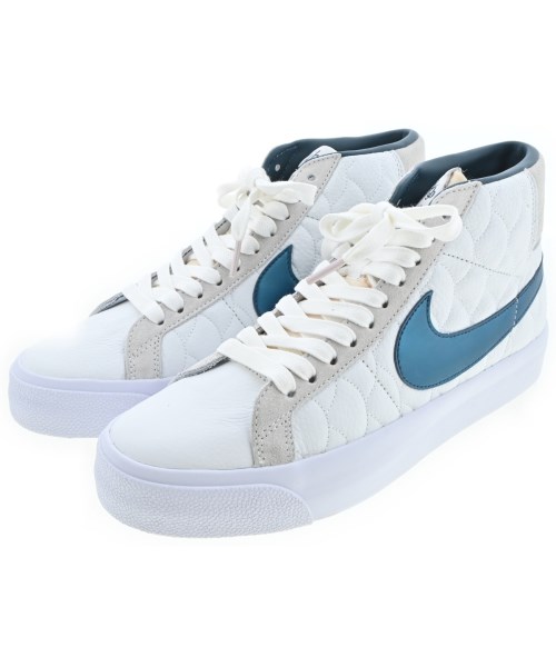 NIKE スニーカー