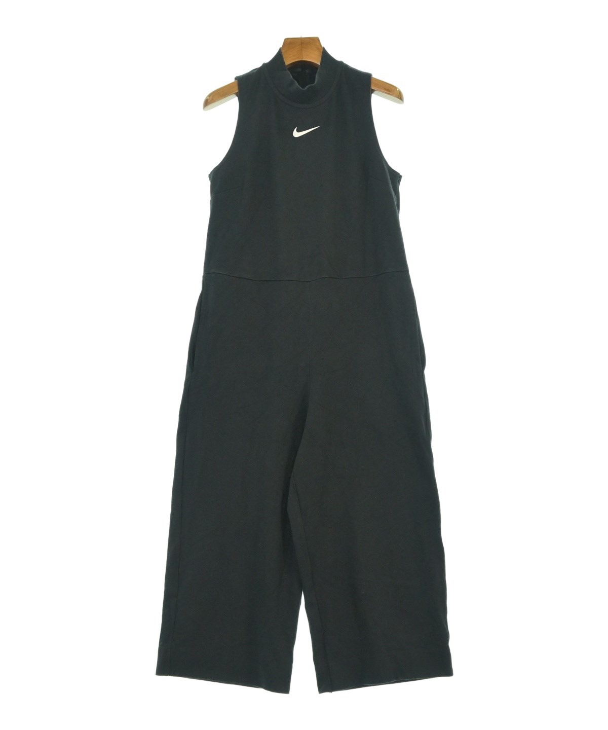 NIKE（ナイキ）オールインワン/サロペット 黒 サイズ:M レディース