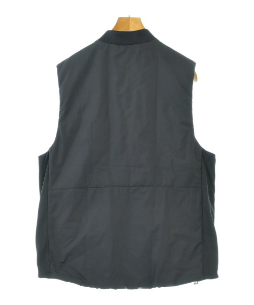 NIKE（ナイキ）ダウンジャケット/ダウンベスト 黒 サイズ:L メンズ/2200642279095