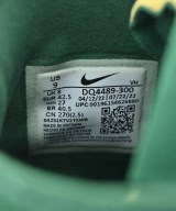 NIKE（ナイキ）スニーカー 緑 サイズ:27cm メンズ/2200642378095