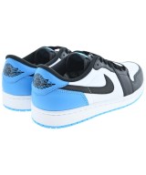 NIKE（ナイキ）スニーカー 白 サイズ:27cm メンズ/2200642378170