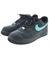 NIKE スニーカー