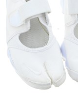 NIKE（ナイキ）スニーカー 白 サイズ:25cm レディース/2200634999130