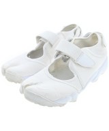 NIKE スニーカー