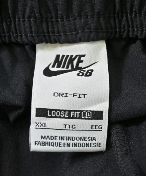 NIKE（ナイキ）カーゴパンツ 黒 サイズ:XXL メンズ/2200642636133