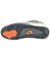 UNDEFEATED（アンディフィーテッド）スニーカー カーキ サイズ:27cm メンズ/2200643797161