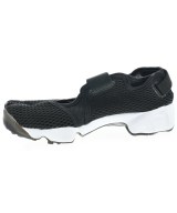 NIKE（ナイキ）サンダル 黒 サイズ:24cm レディース/2200643930032