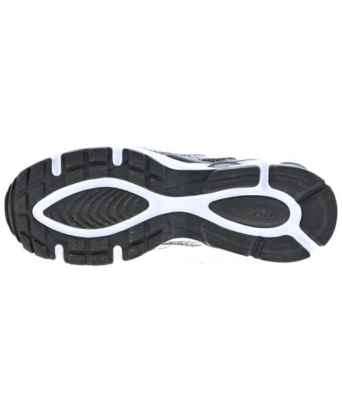 NIKE（ナイキ）スニーカー グレー サイズ:27cm メンズ/2200644037082