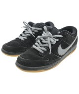 NIKE スニーカー