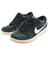 NIKE スニーカー