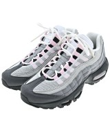 NIKE スニーカー