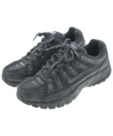 NIKE スニーカー