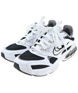 NIKE スニーカー
