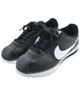 NIKE スニーカー