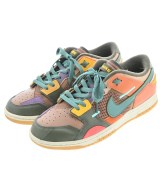 NIKE スニーカー