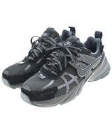 NIKE スニーカー