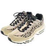 NIKE スニーカー