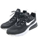 NIKE スニーカー
