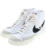 NIKE スニーカー