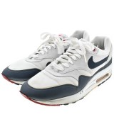 NIKE スニーカー