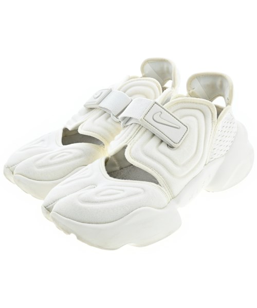 ナイキ(NIKE)のNIKE サンダル
