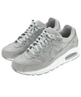 NIKE スニーカー