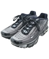 NIKE スニーカー