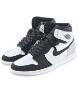 NIKE スニーカー