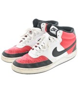 NIKE スニーカー