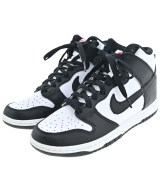 NIKE スニーカー