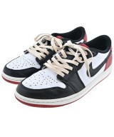 NIKE スニーカー