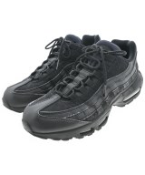 NIKE スニーカー