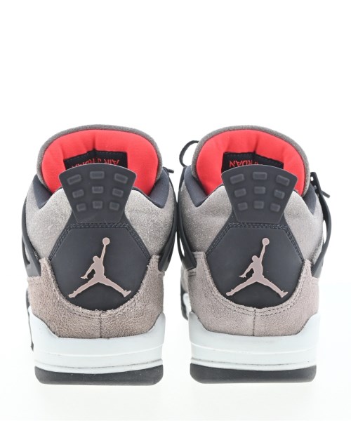 NIKE（ナイキ）スニーカー グレー サイズ:26cm メンズ/2200595561056