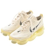 NIKE スニーカー