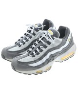 NIKE スニーカー
