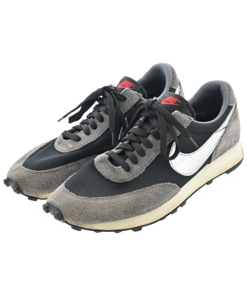 NIKE スニーカー